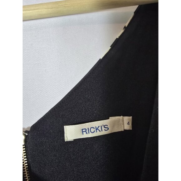 Ricki's Sleeveless Black A-Line Dress with White Abstract Floral Print- Size 4 - Picture 5 of 8